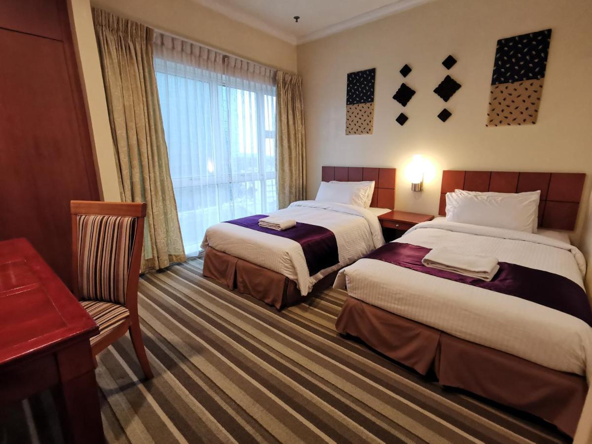 Stayinn Gateway Hotel Apartment Kuching Buitenkant foto